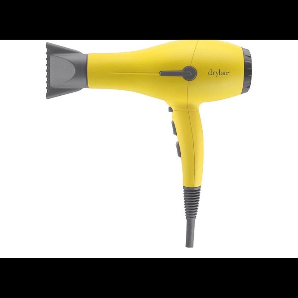 Buttercup blow dryer barely used